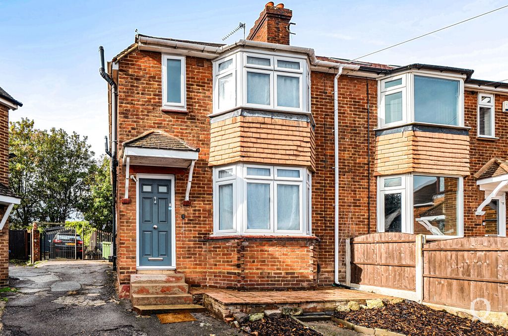 Property photo 1 of 26 8Ddc0405-B5Fd-431...