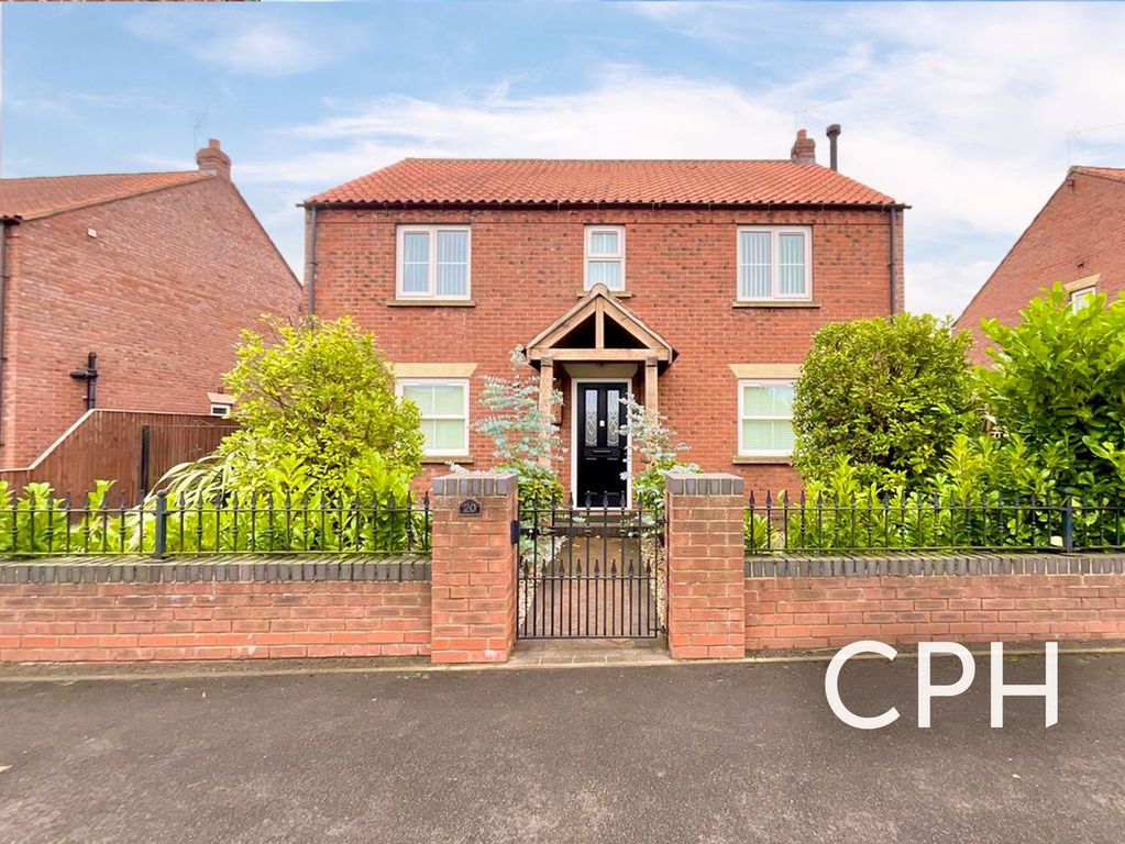 Property photo 1 of 28