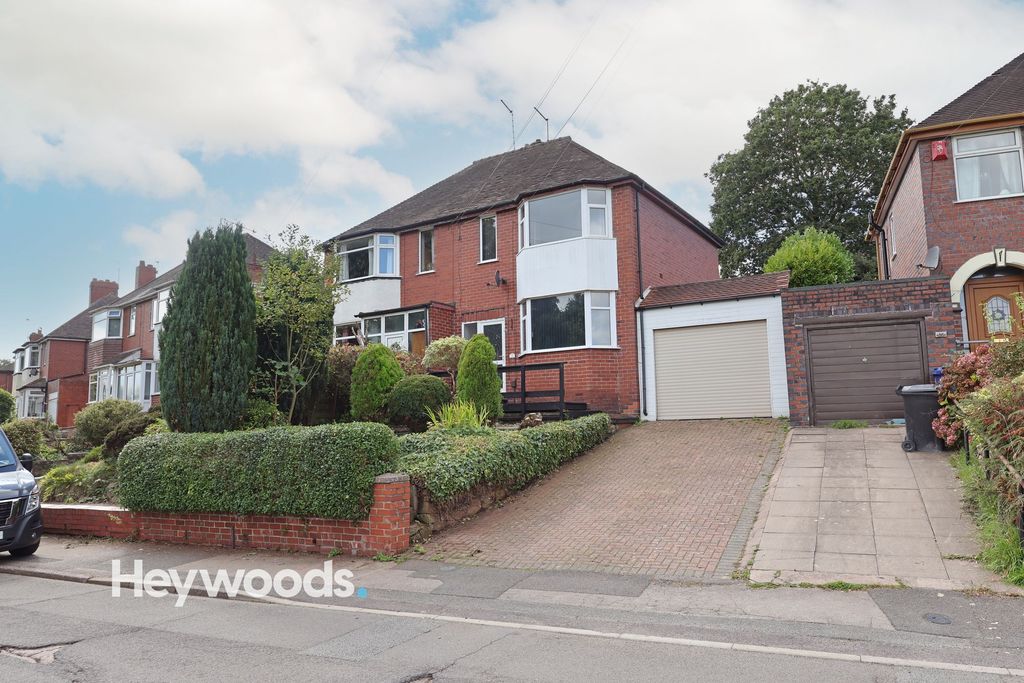 Property photo 1 of 54