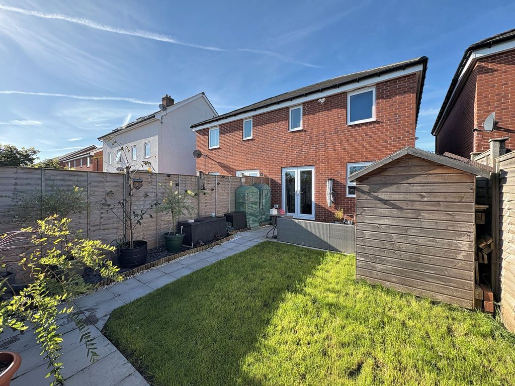 Property photo 2 of 16