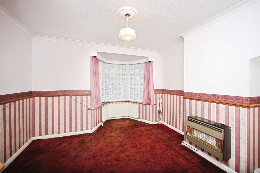 Property photo 2 of 19 Pbox-Img.Jpg
