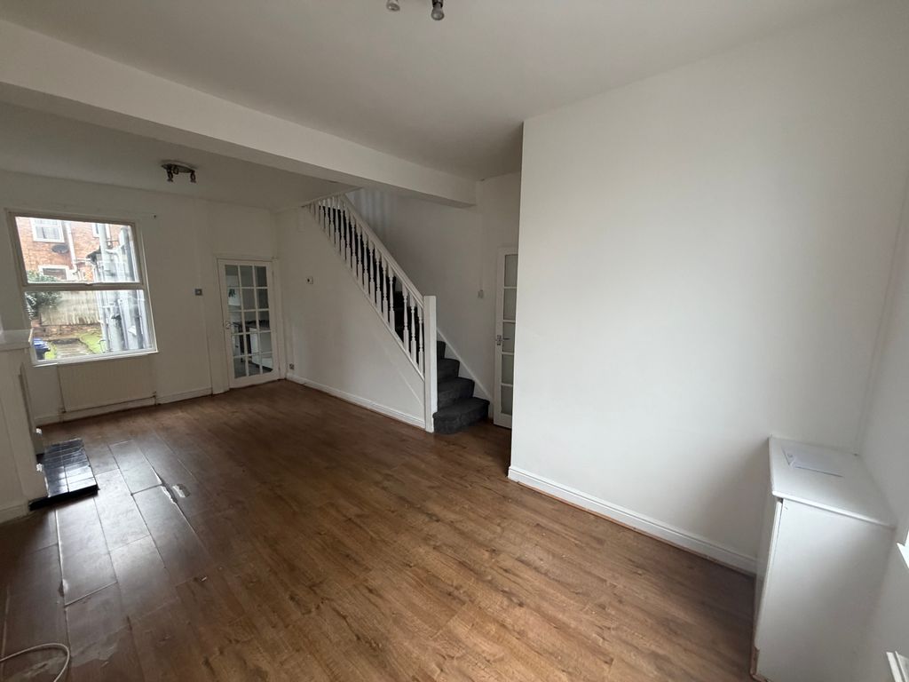 Property photo 2 of 10 Image