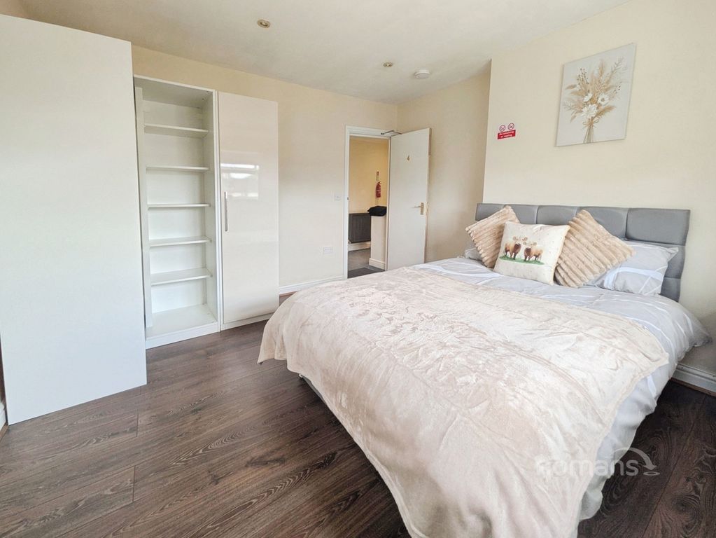 Property photo 1 of 13 Pbox-Img.Jpg