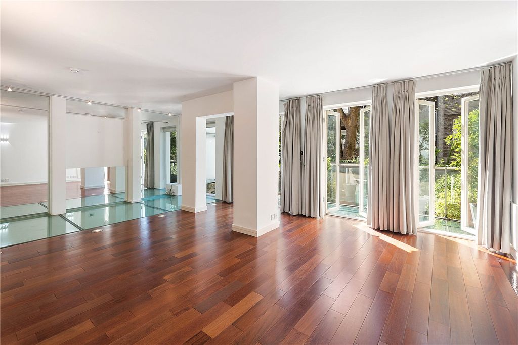 Property photo 2 of 9 Picture No. 03