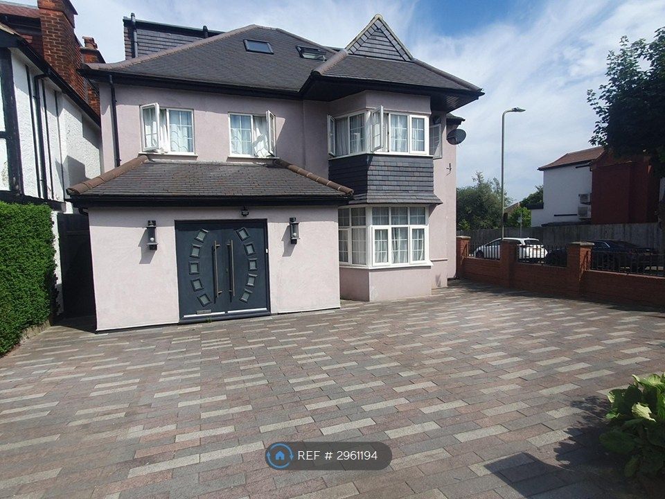 Property photo 1 of 20