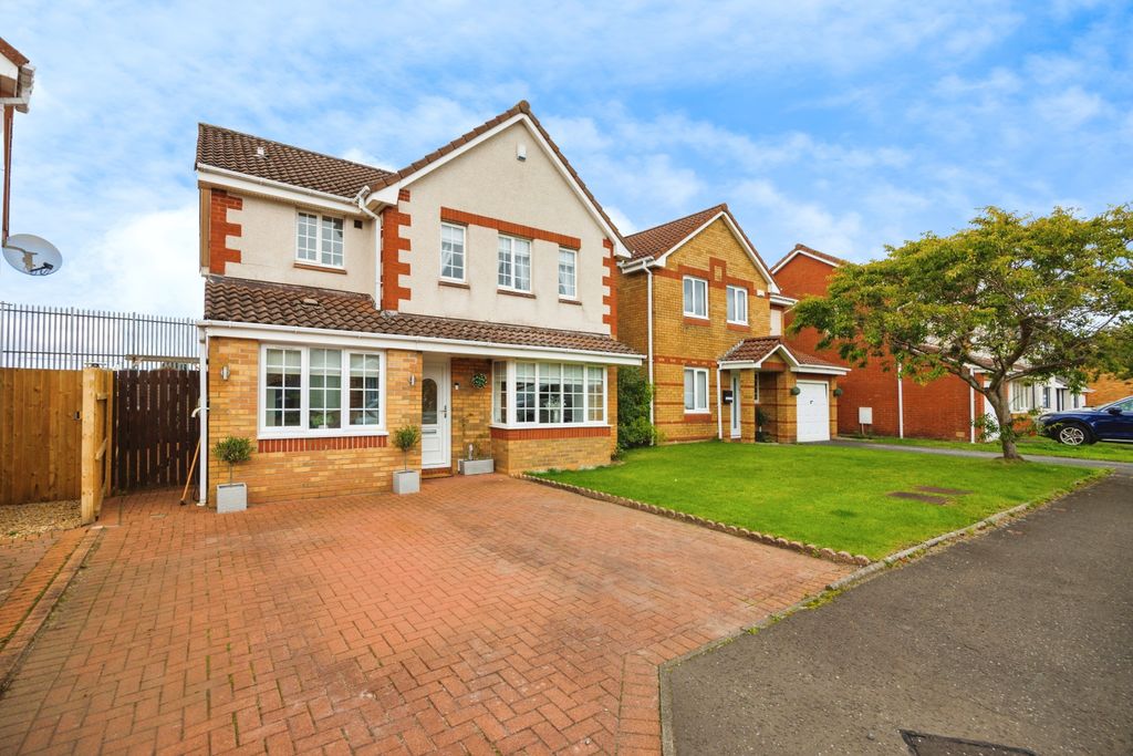 Property photo 1 of 29 External Front