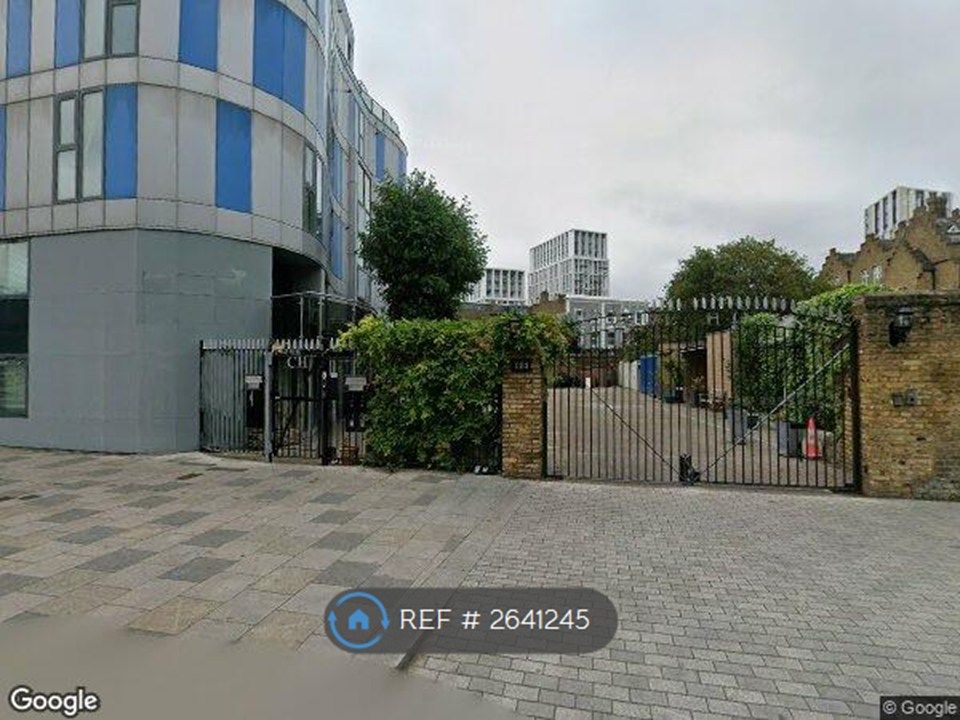 Property photo 2 of 16