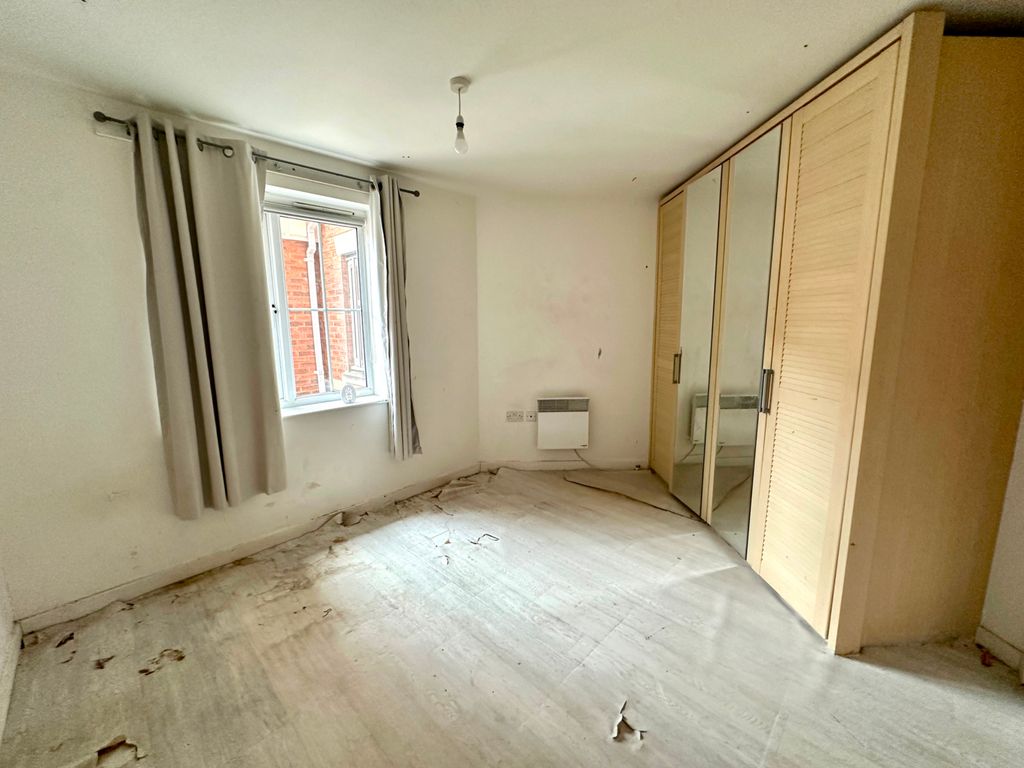Property photo 3 of 11