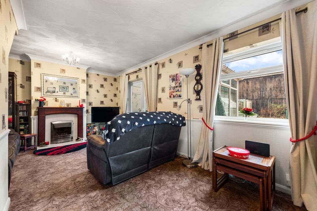 Property photo 3 of 17 Photo 3