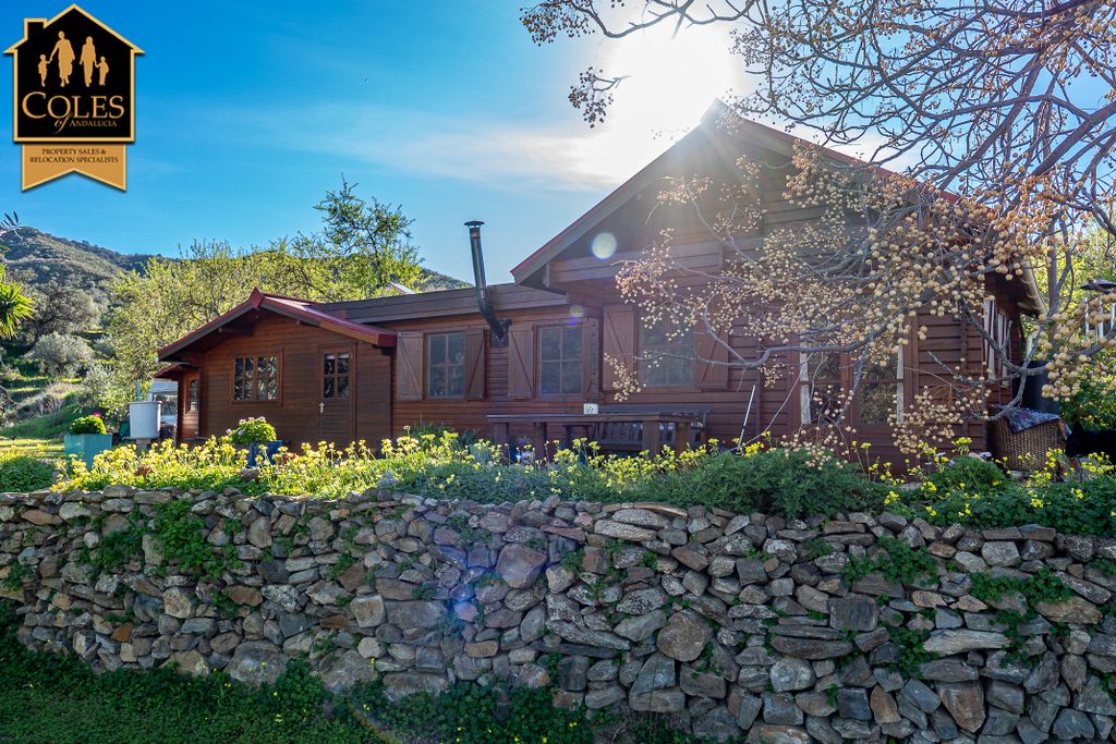 Property photo 3 of 42