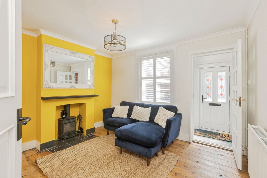 Property photo 2 of 19 Pbox-Img.Jpg