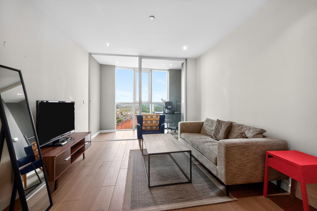 Property photo 1 of 13 Reception Room