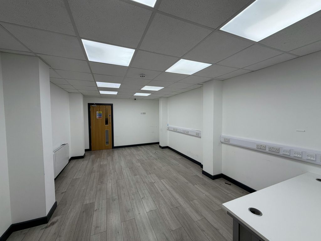 Property photo 2 of 10 Img_1400.Jpeg