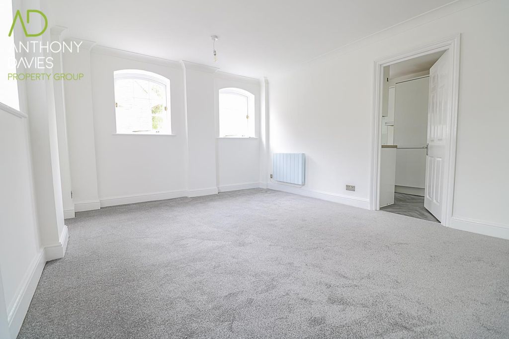 Property photo 2 of 11 Img_7446.Jpg