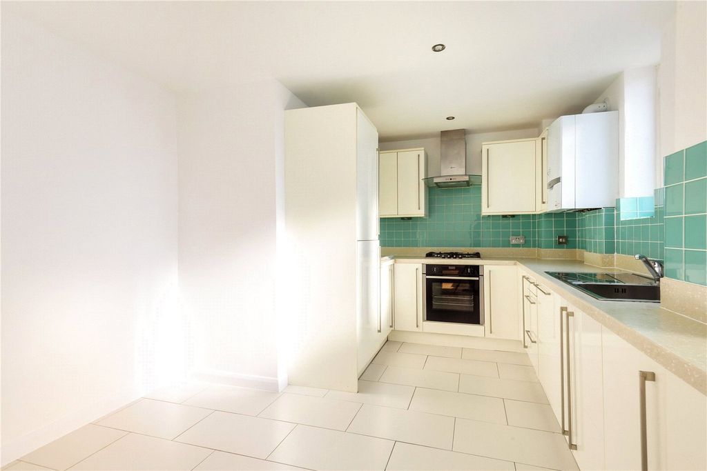 Property photo 2 of 9 Picture No. 04