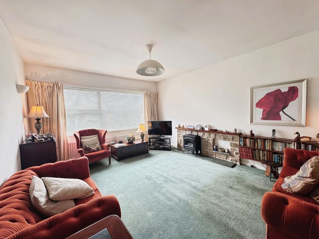 Property photo 2 of 19 Photo 18