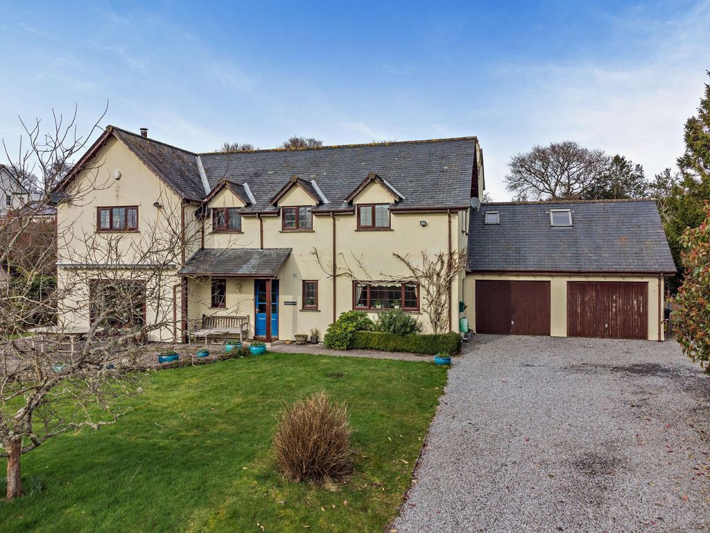 Property photo 1 of 19 Hameldown House