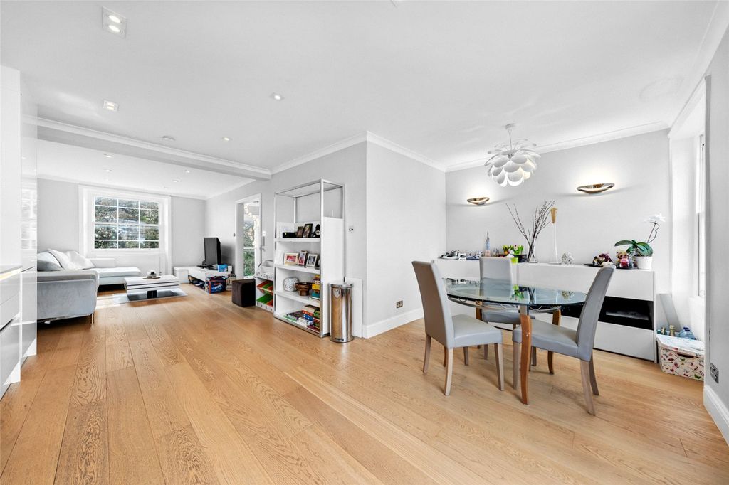 Property photo 3 of 17 Picture No. 06