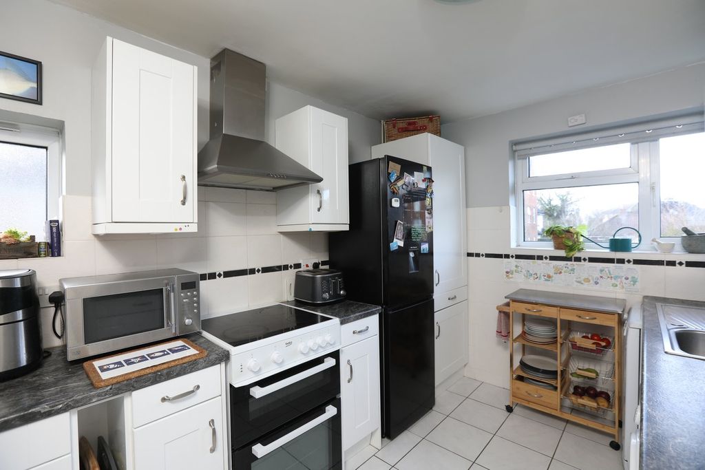 Additional image 6 of 2 bed maisonette for saleSouthwick Close, East Grinstead RH19