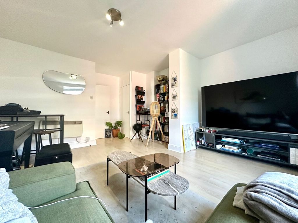 Property photo 1 of 6 Picture No. 03