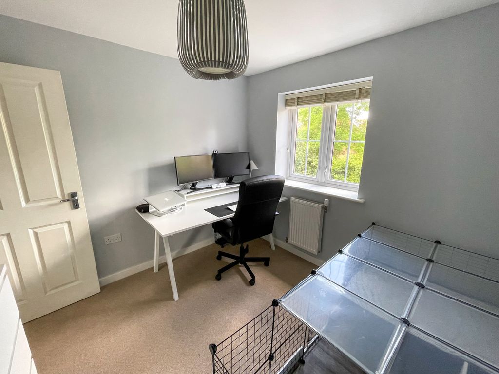 Additional image 6 of 2 bed flat for saleHeydon Way, Broadbridge Heath RH12