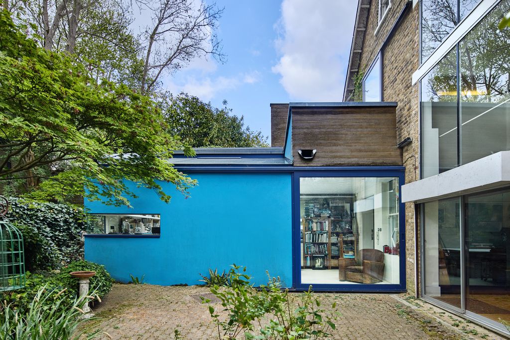 Property photo 2 of 31 340534 - Dang4947.Jpg