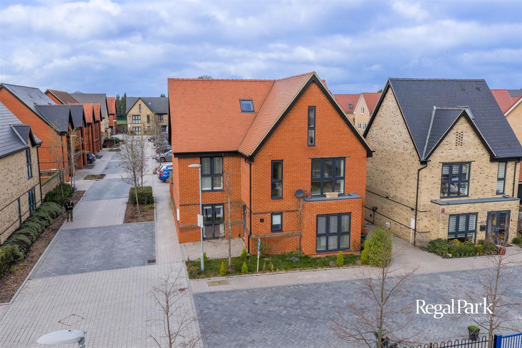 Property photo 1 of 40 Front