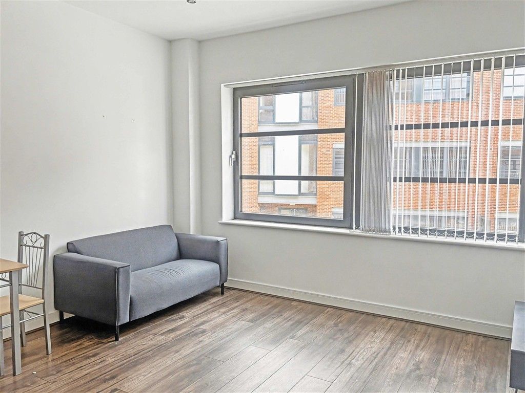 Property photo 2 of 5