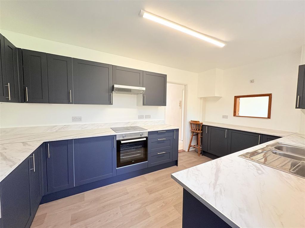 Property photo 3 of 18 Img_5218.Jpeg