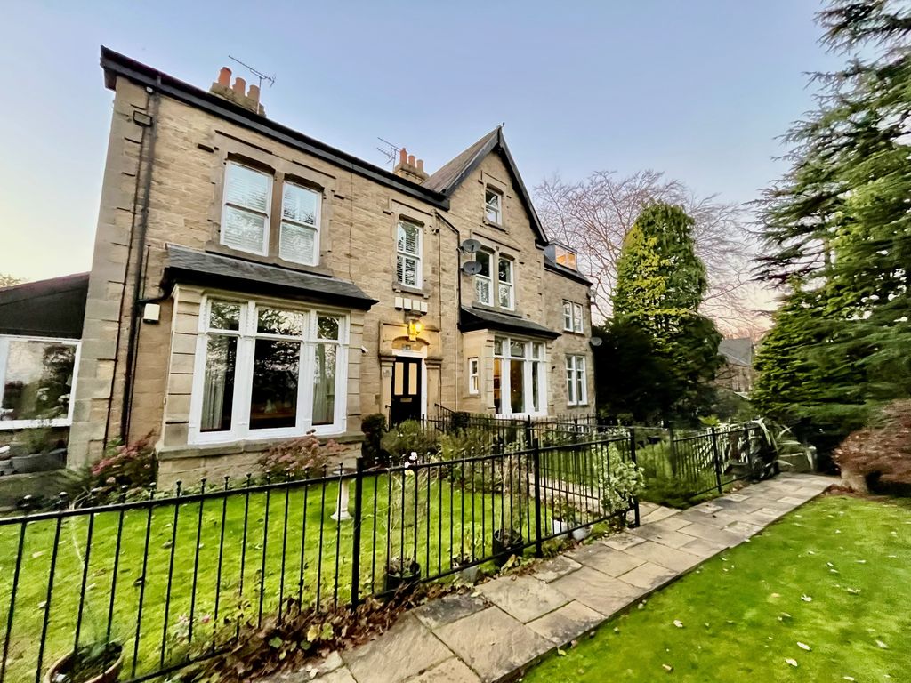 Property photo 1 of 7 Image