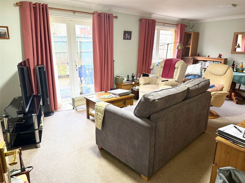 Property photo 3 of 10 Picture No. 07