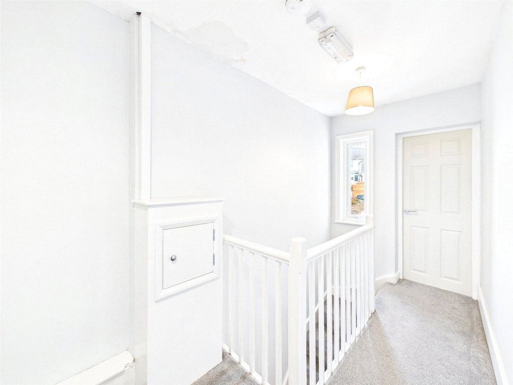 Property photo 2 of 7 Picture No. 01