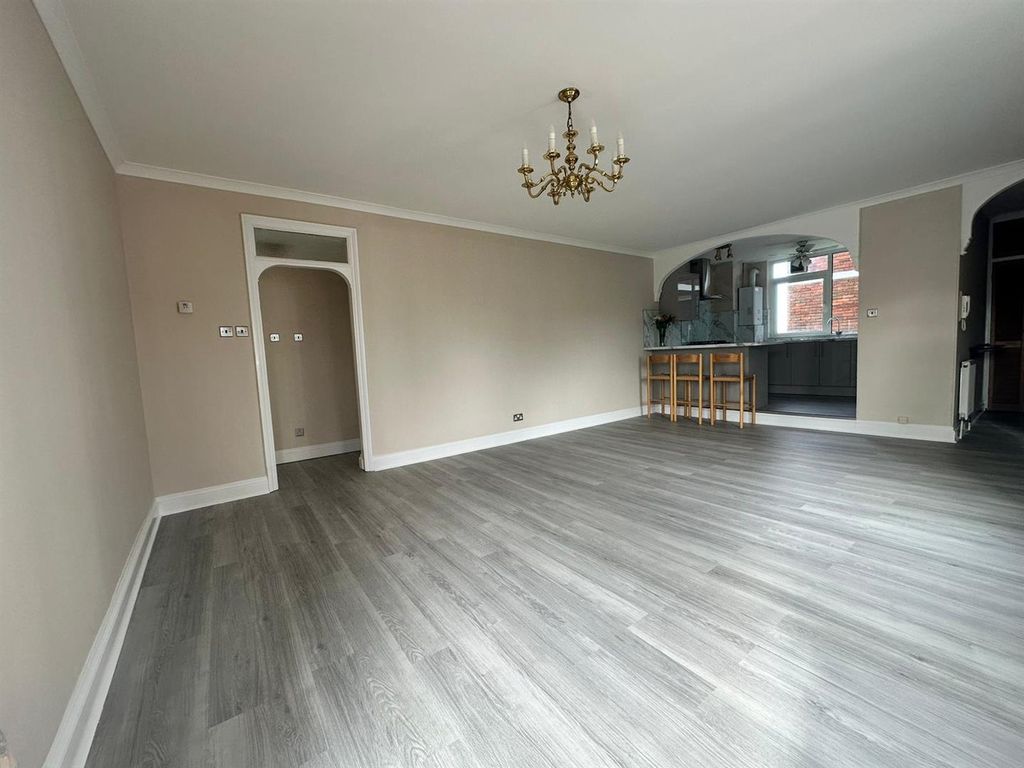 Property photo 3 of 12 Living Room