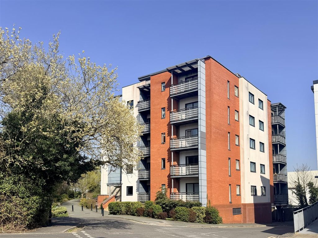 Property photo 1 of 26 Main