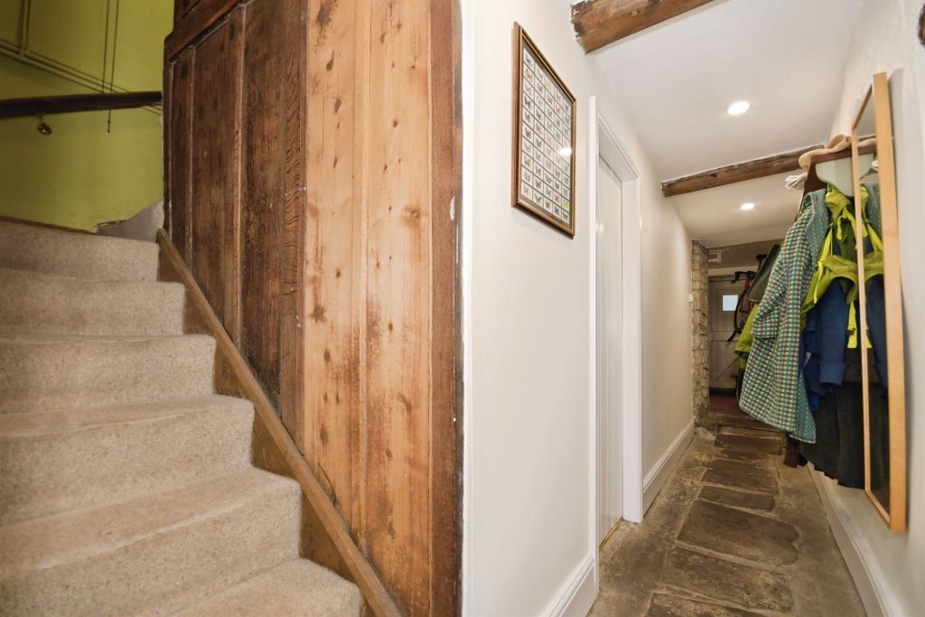 Property photo 3 of 62