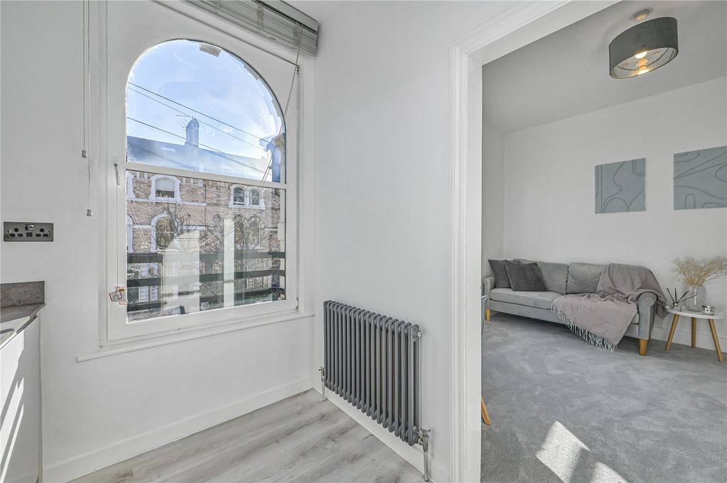 Property photo 3 of 13 Picture No. 09