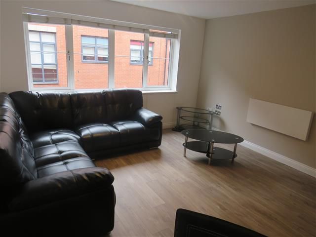 Property photo 3 of 12 Living Room