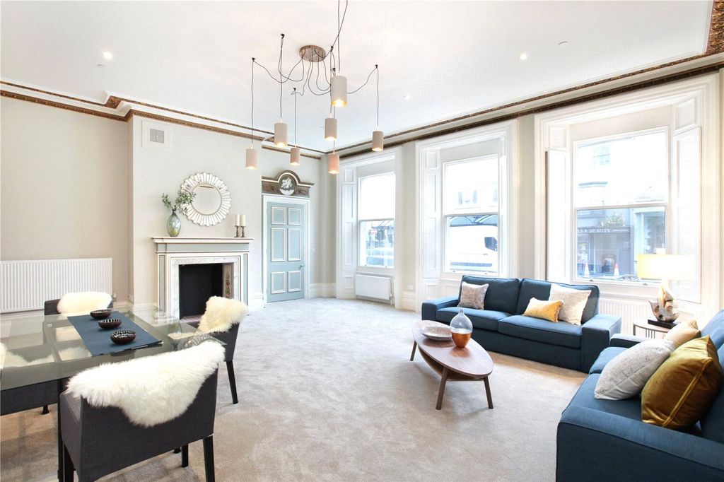 Additional image 8 of 3 bed flat to rentStratton House, 61 High West Street, Dorchester, Dorset DT1