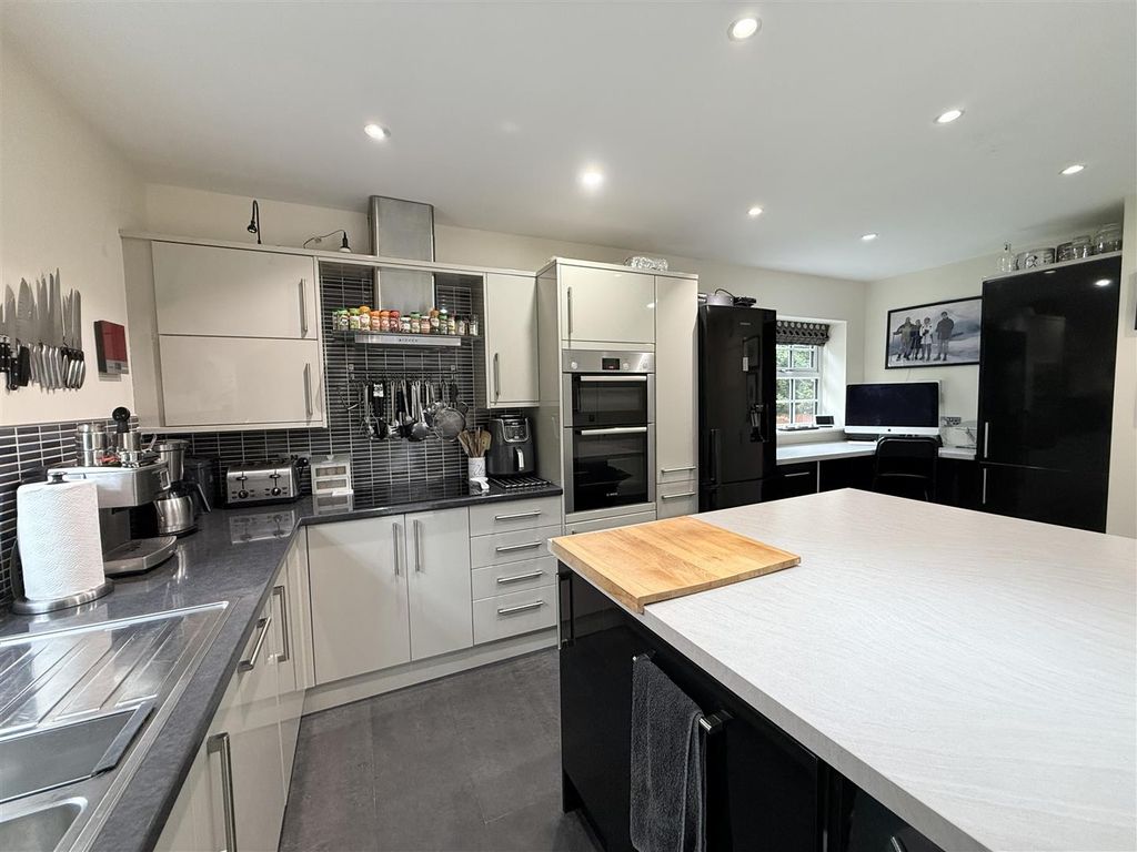 Property photo 3 of 41 Img_0799.Jpg