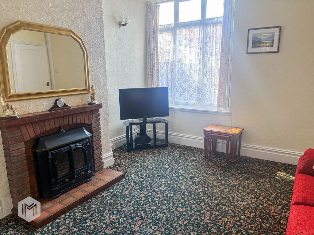 Property photo 3 of 14