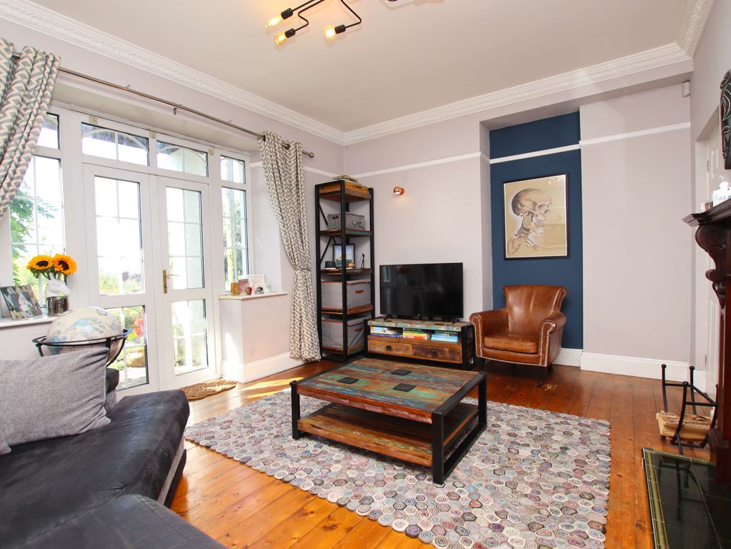 Property photo 3 of 24