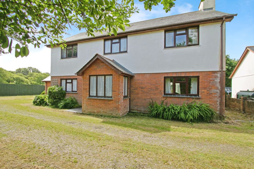 Property photo 1 of 22