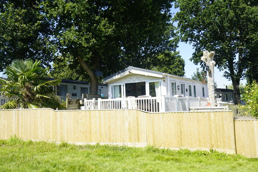 Property photo 3 of 35 P17