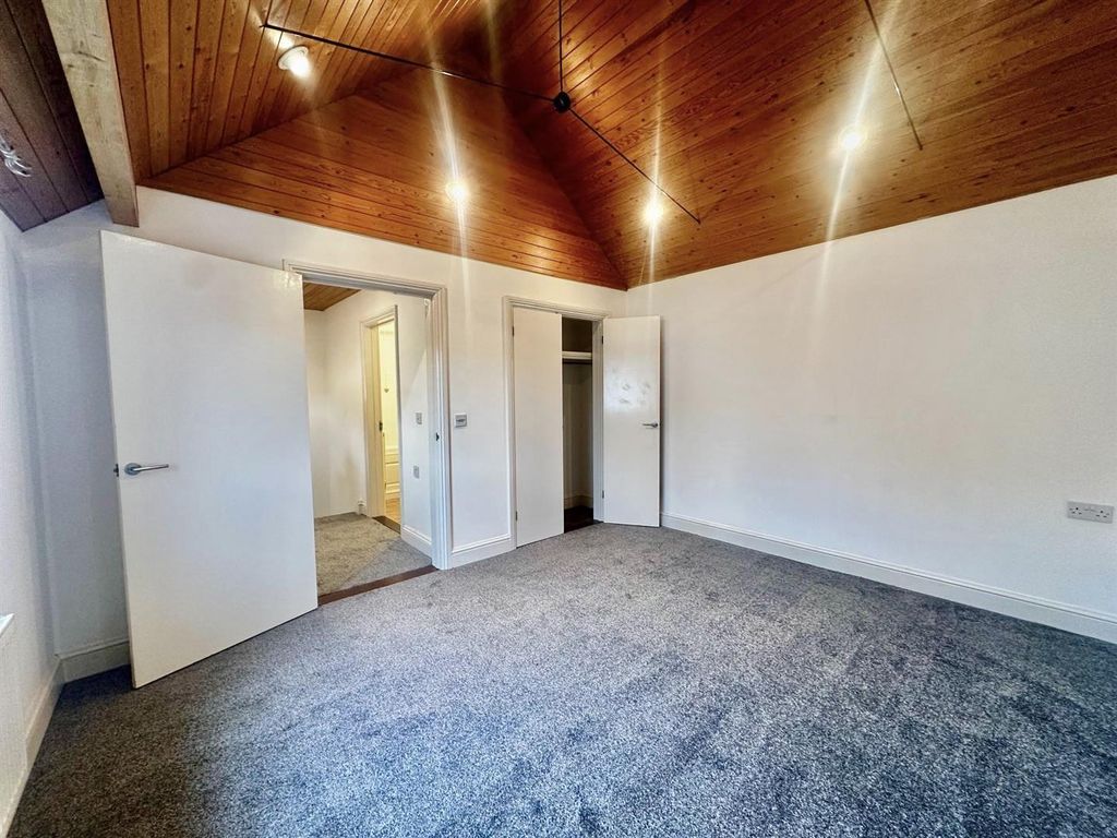 Property photo 3 of 10 63578313-Cf82-4361-B2E4-3Fe3Ef22262B_1_201_A.Jpeg