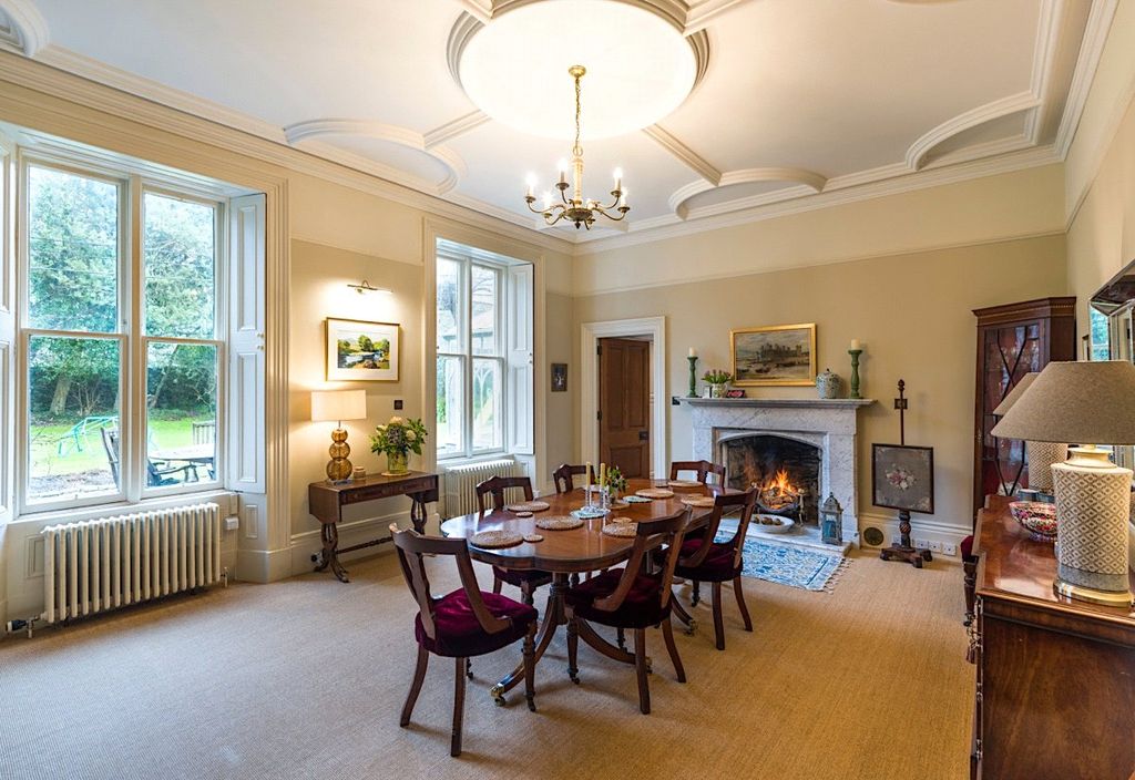 Property photo 3 of 13 Dining Room