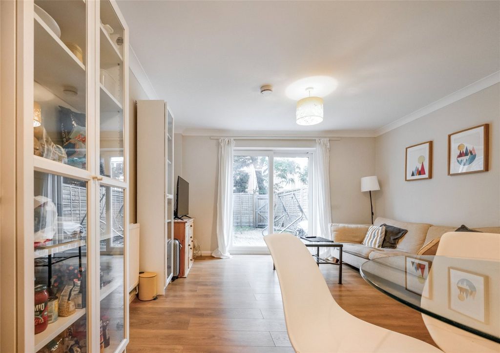 Property photo 3 of 16 Picture No. 08