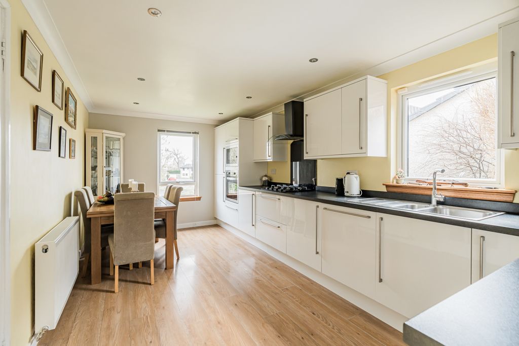 Property photo 3 of 26 Property Image 3