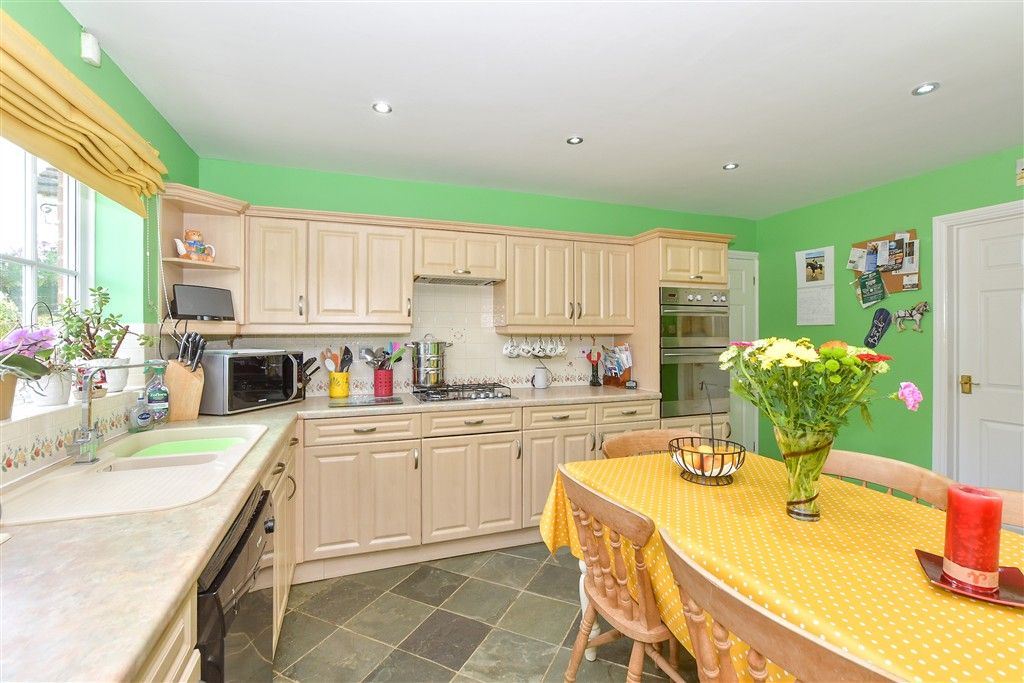 Property photo 1 of 16 Kitchen