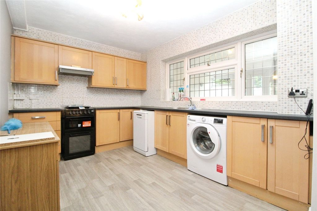 Property photo 3 of 13 Picture No. 14