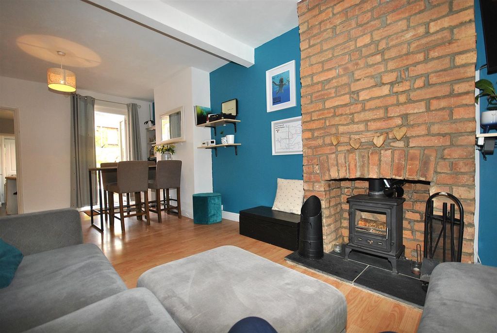 Property photo 3 of 15